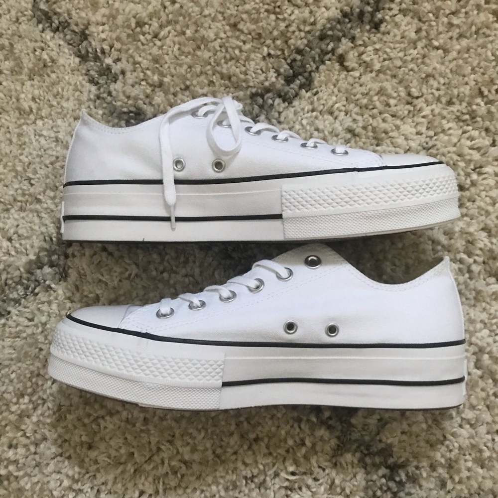 BRAND NEW Platform Converse